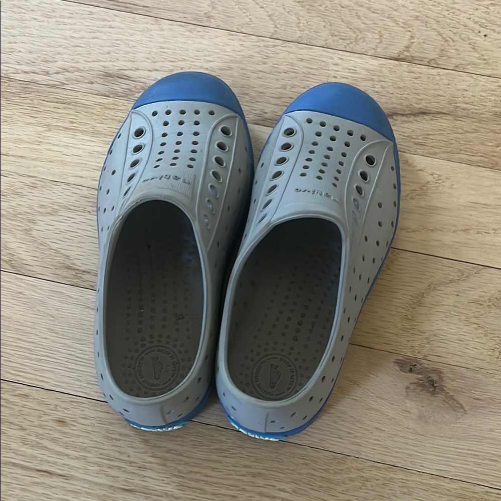 Kids native shoes size 11 blue and grey. Good condition